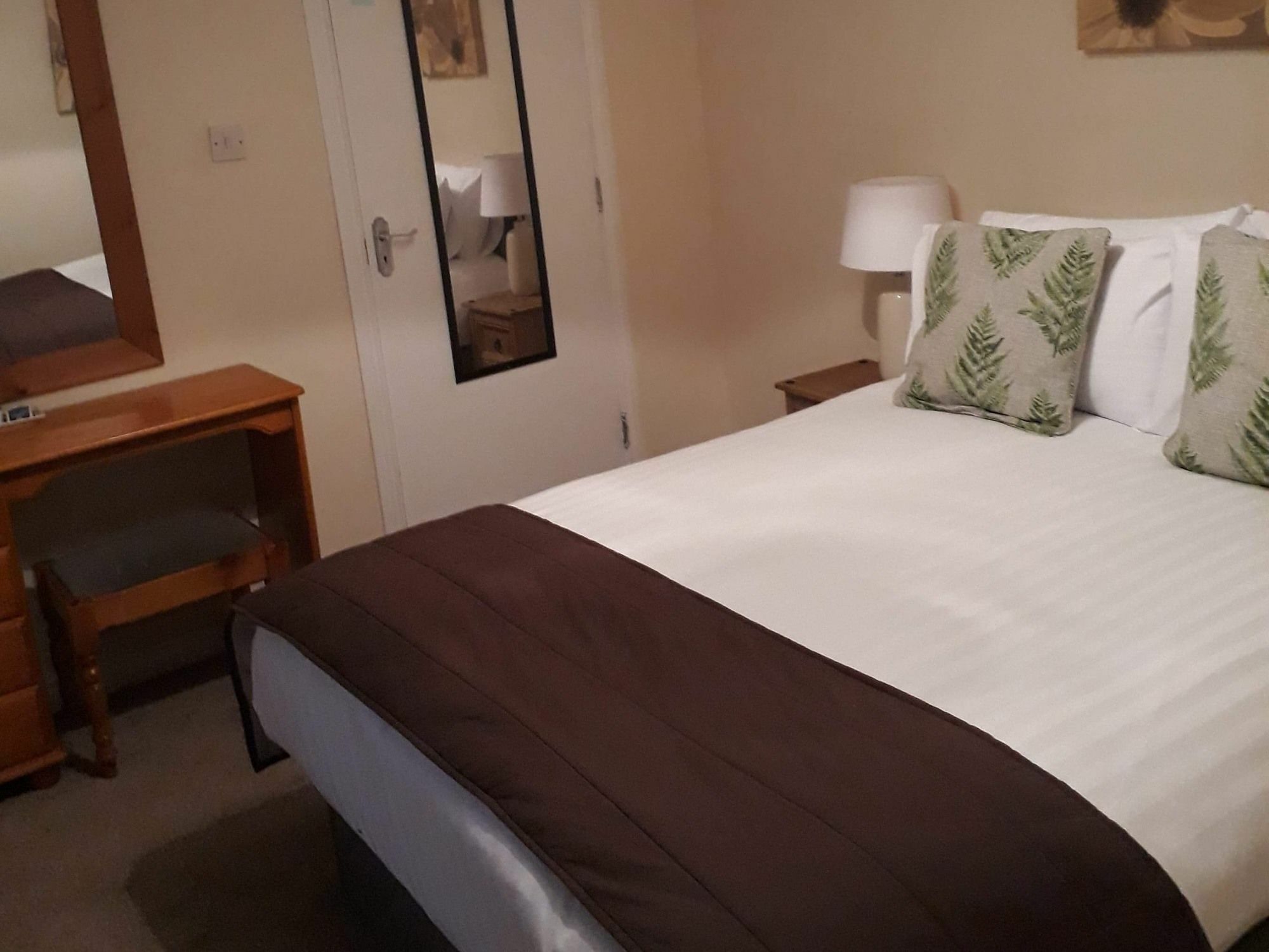 לונדונדרי Bishop Gate Bnb מראה חיצוני תמונה